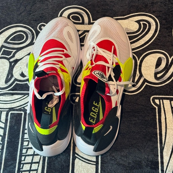 Nike Huarache Edge TXT Men's Running Shoes Size 11 White Red NICE A01697-100 - Picture 3 of 7